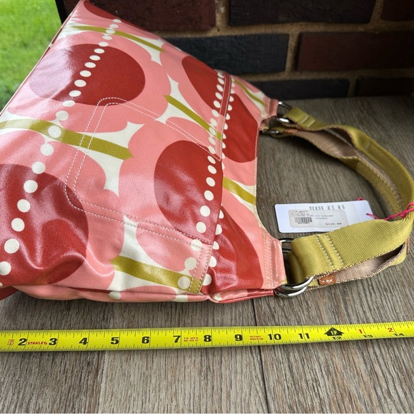 Orla Kiely coated fabric shoulder bag—unusual pattern - Picture 13 of 15